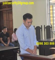 Cựu trung úy công an huyện nổ súng cướp ngân hàng bất ngờ bị choáng tại tòa